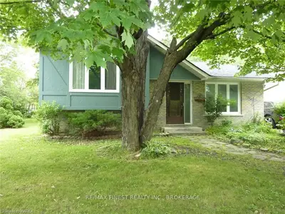 797 COLONEL CURRY Drive, Brockville, ON K6V 6G5