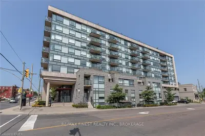 121 Queen Street 303, Kingston, On K7k 0g6