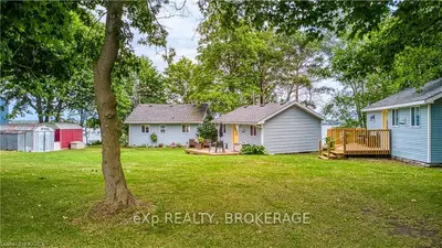 4305 County 9 Road, Greater Napanee, On K7r 3k8