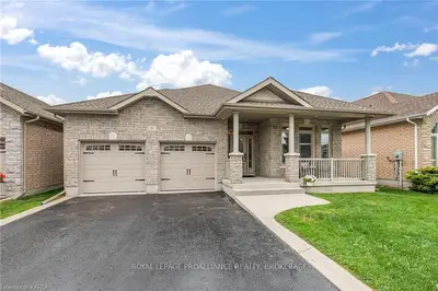 517 Sydney Street, Kingston, On K7p 0c8