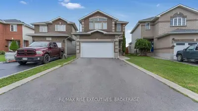 2149 SWANFIELD Street, Kingston, ON K7M 0A9