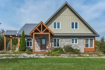727 Mccullough Road, Tyendinaga, On K0k 2n0