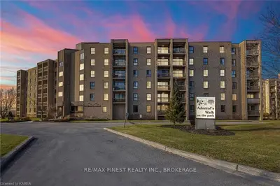 334 Queen Mary Road 215, Kingston, On K7m 7e7