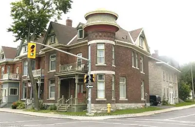 210 Bagot Street, Kingston, On K7l 3g1