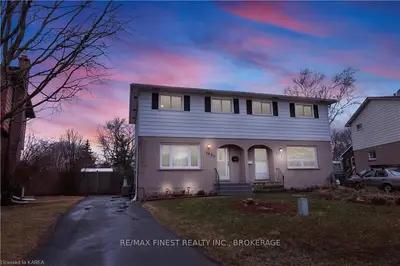 1037 Pinewood Place, Kingston, On K7p 1k9