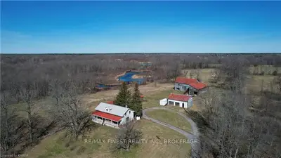 399 Church Road, Stone Mills, On K0k 1z0
