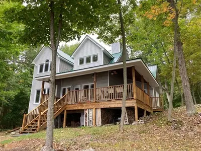 611 BIG STAVE ISLAND, Frontenac Islands, ON, K0E 1L0