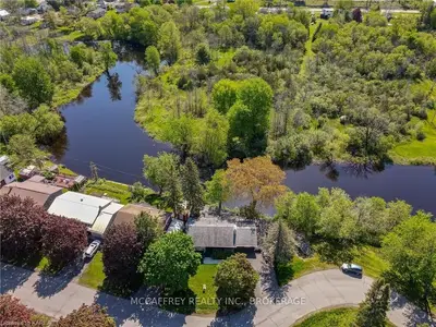 193 Elizabeth Street, Greater Napanee, On K7r 1b5