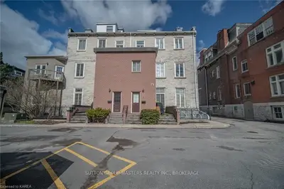 133 King Street E 4, Kingston, On K7l 2z9