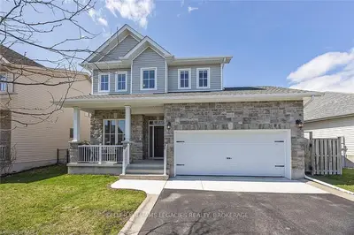 1252 Greenwood Park Drive, Kingston, On K7k 0e2