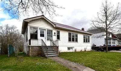 260 GARDEN Street, Gananoque, ON K7G 1J2