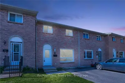 44 Rosemund Crescent, Kingston, On K7m 6z4