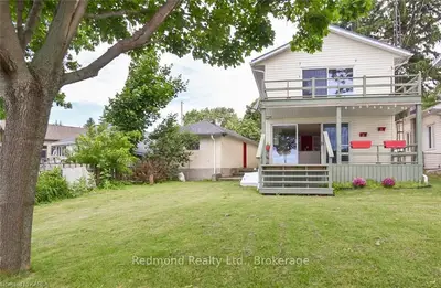 109 Chisamore Point Road, Front Of Leeds & Seeleys Bay, On K7g 2v4