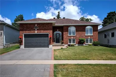 368 BOXWOOD Street, Kingston, ON K7M 9C3