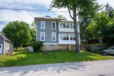14 Colborne Street, Rideau Lakes, On K0g 1v0
