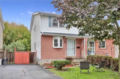 15 TRILLIUM Court, Kingston, ON K7K 6W9