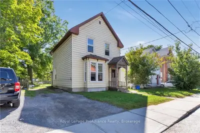 472 Johnson Street, Kingston, On K7l 1z6