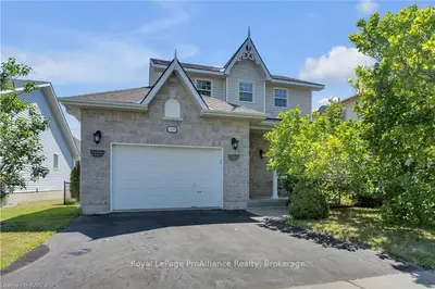 1139 Greenwood Park Drive, Kingston, On K7k 7h7