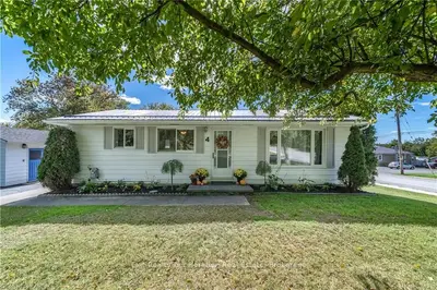 4 Park Street, Greater Napanee, On K7r 3c2