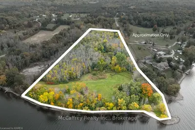 81b Huffs Road, Greater Napanee, On K7r 3k8