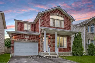 368 Quarry Pond Court, Kingston, On K7k 7l5