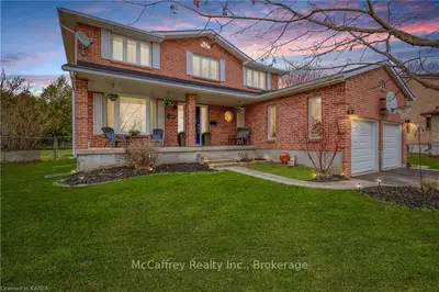 980 Bristol Street, Kingston, On K7p 2l3