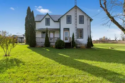 416 Maple Grove Road, Front Of Leeds & Seeleys Bay, On K7g 2v3