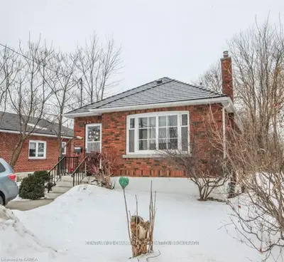 284 Park Street, Kingston, On K7l 1k8