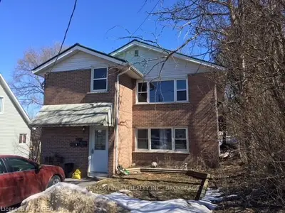 1257a Montreal Street, Kingston, On K7k 3l4
