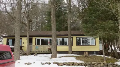 3202 County Road 3, Leeds And The Thousand Islands, On, K0e 1l0