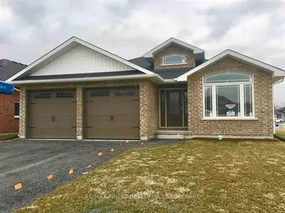 113 Cherrywood Parkway, Greater Napanee, On K7r 3l1