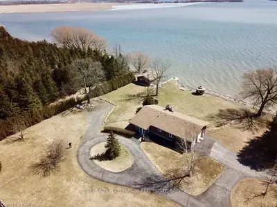 6465 County Road 9, Greater Napanee, ON K7R 3K8
