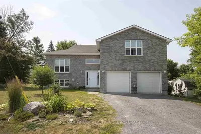 289 Academy Street, Loyalist, ON K0H 1G0