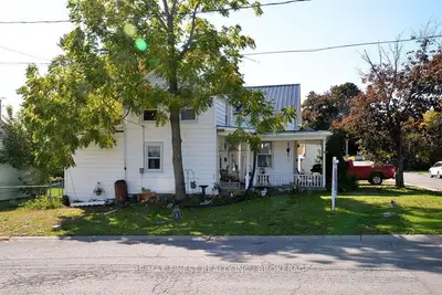 102 Mill Street, Greater Napanee, ON K7R 1Y1