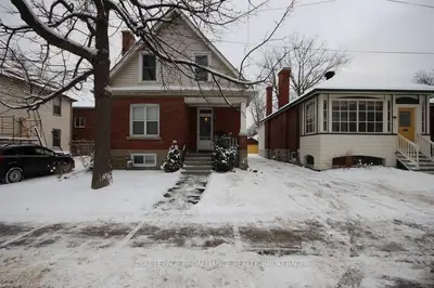 523 Brock Street, Kingston, On, K7l 1t9