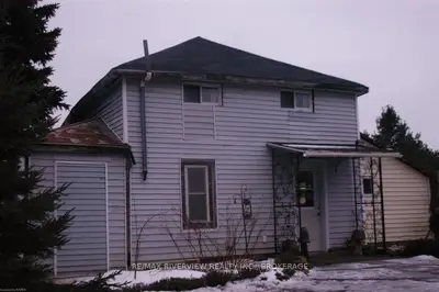 39 Concession Street N, Stone Mills, On K0k 3g0