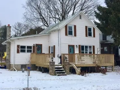 133 Hellen Street, Leeds And The Thousand Islands, On K0h 2n0