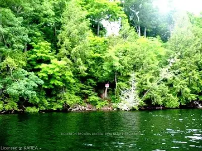 902 Jibway Lane, Leeds And The Thousand Islands, On K0e 1l0