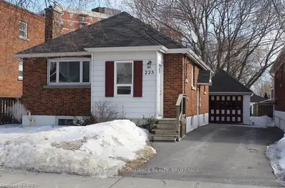 225 Regent Street, Kingston, ON, K7L 4K5