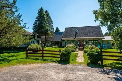 57 Noonan Road, Rideau Lakes, On K0g 1x0