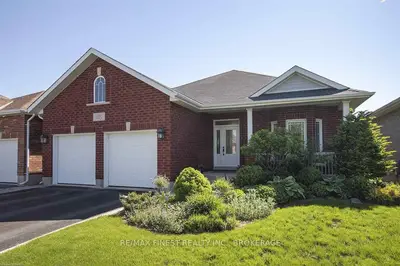 528 Sydney Street, Kingston, ON K7P 0C9