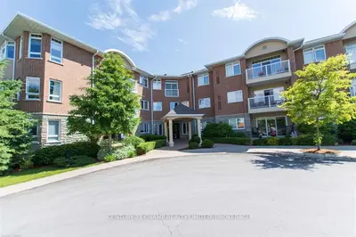 15 Heartwood Drive 308, Belleville, On K8p 5p4