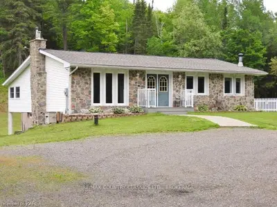 19740 Highway 41, Addington Highlands, On, K0h 1k0