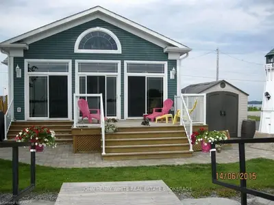 370 Howe Island Ferry Road, Gananoque, On, K7g 2v5
