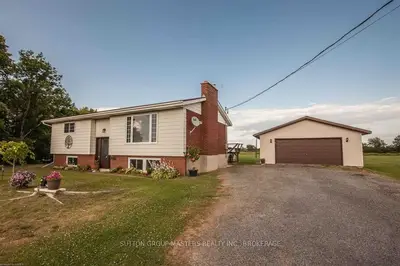 2178 Eden Grove Road, Front Of Leeds & Seeleys Bay, On K7g 2v4