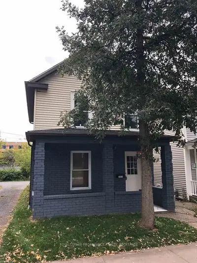 489 Bagot Street, Kingston, On K7k 3c6