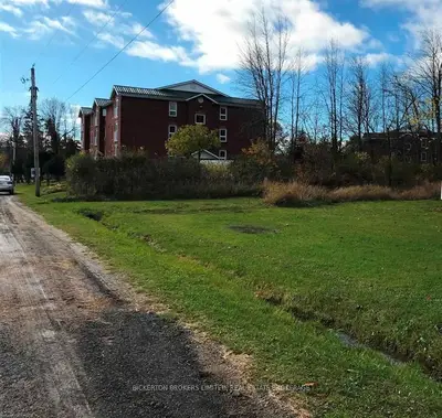 250 Wilson Street, Gananoque, On K7g 1g1