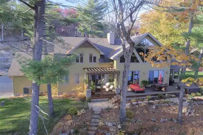 68 Jenny's Lane, Rideau Lakes, On K0g 1e0