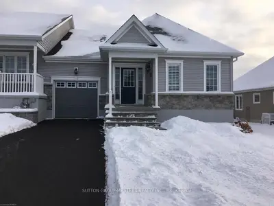 476 Country Club Drive, Loyalist, On K0h 1g0