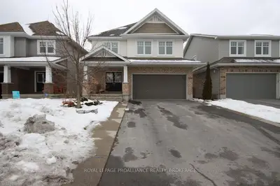 1220 Greenwood Park Drive, Kingston, On K7k 0e1